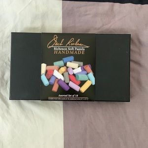 Soft Pastel Set